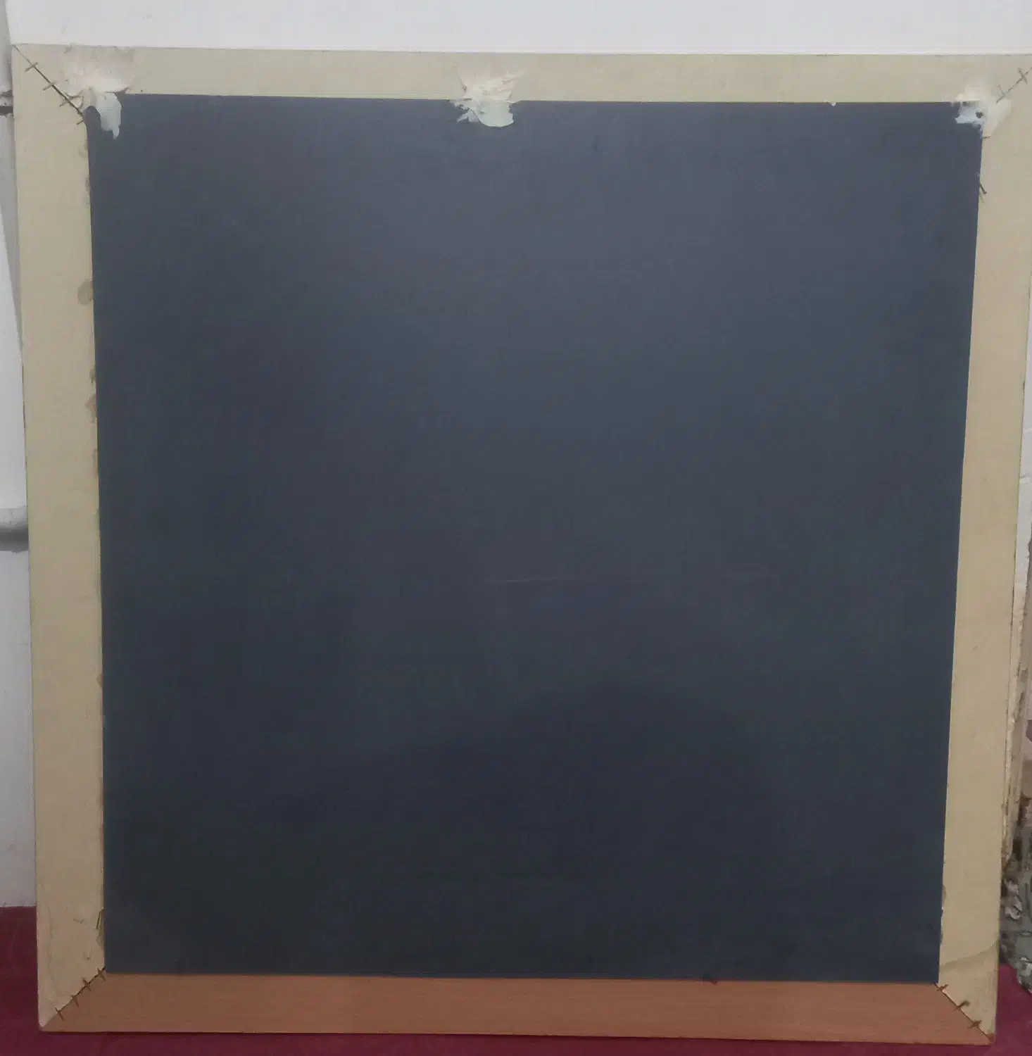 آینه|آینه|تربت‌حیدریه, آغوی|دیوار