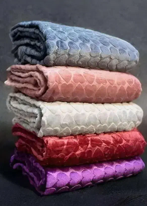 حراج پتو شادیلون|رختخواب، بالش، پتو|قم, قلعه کامکار|دیوار