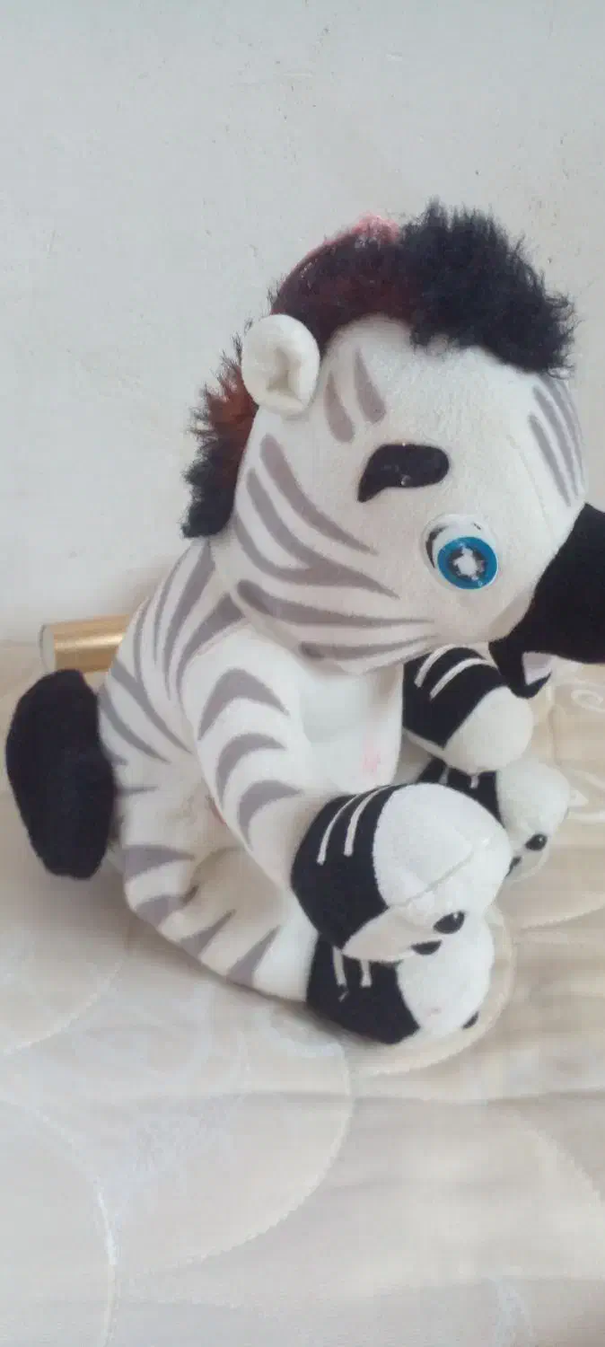 عروسک برای فروش|اسباب‌بازی بچه|چاف و چمخاله, |دیوار