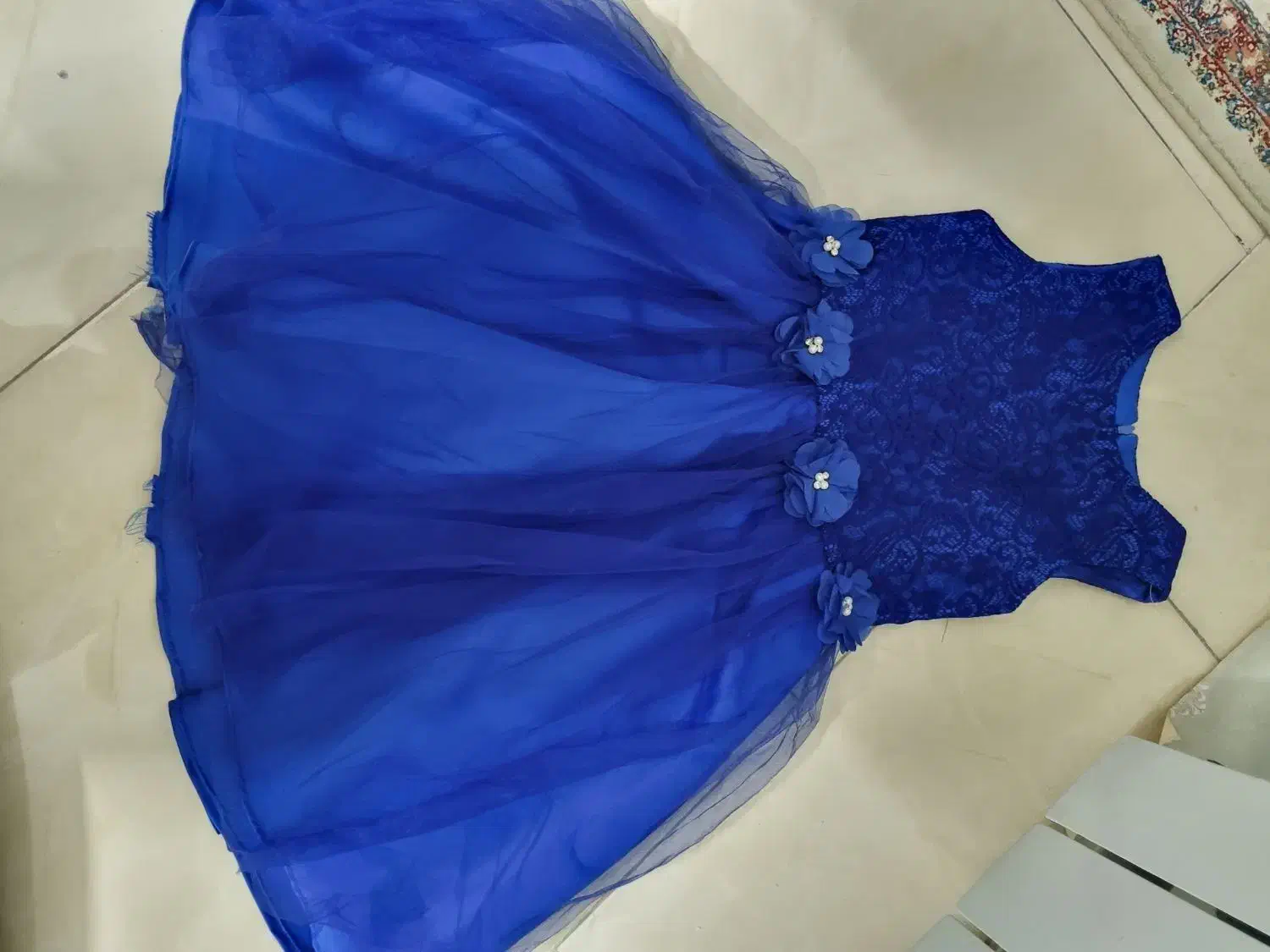 سه عدد لباس نو دخترانه مناسب سن ۷ تا۸ سال|کفش و لباس بچه|مشهد, هنرور|دیوار