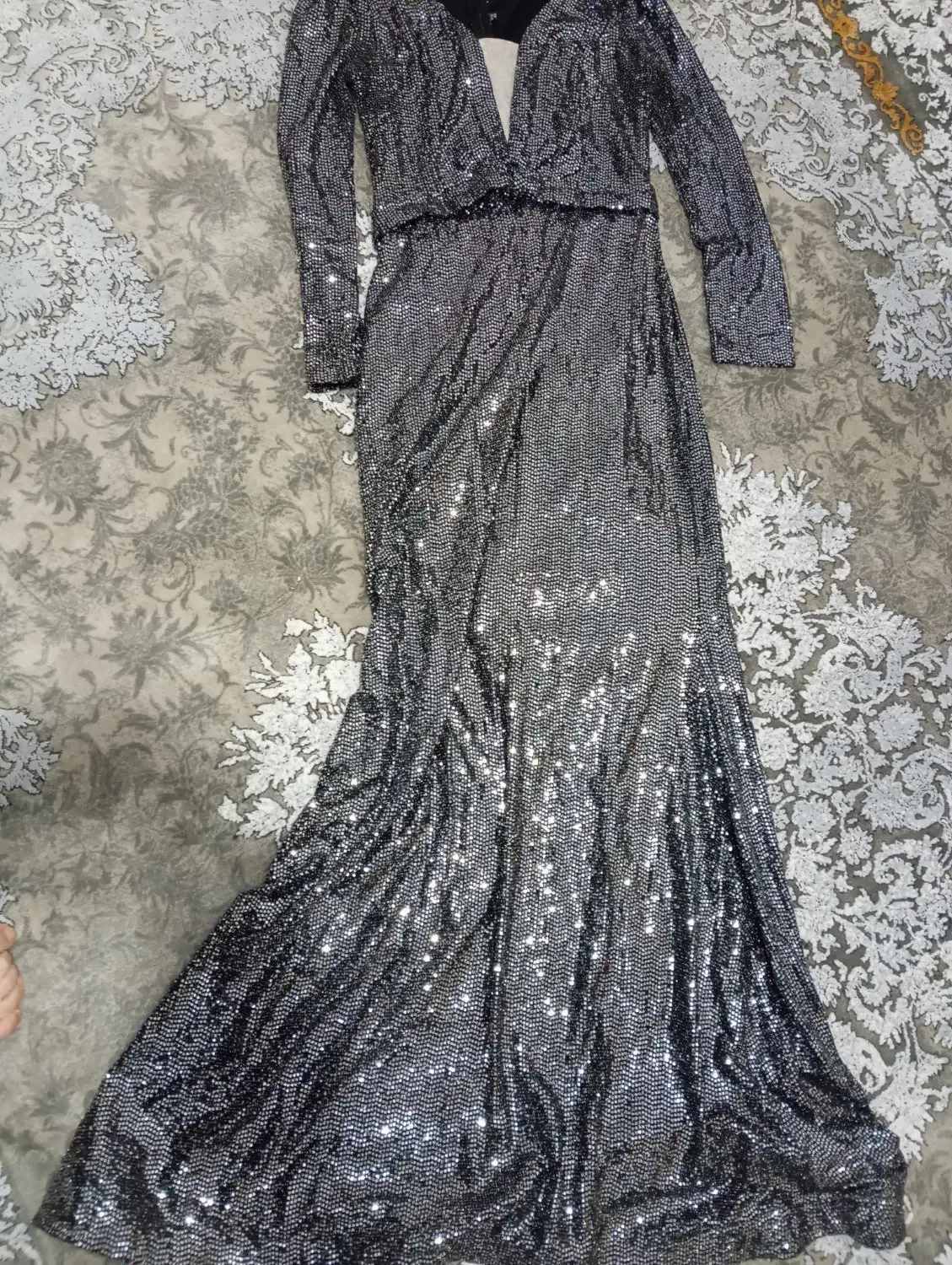 مانتو و لباس مجلسی|لباس|صدرا-فارس, فاز ۱|دیوار