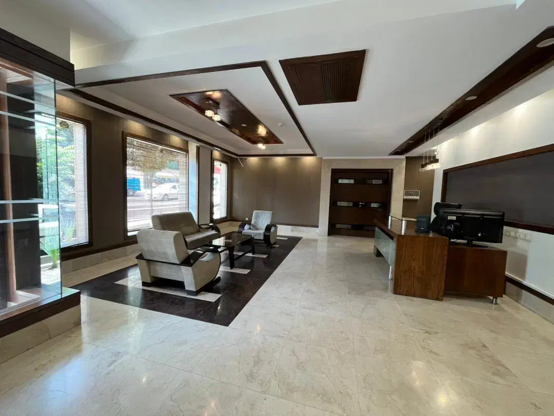 سعادت‌آباد ۱۶۶ متر حوالی کاج  بدون مشابه  تبدیل