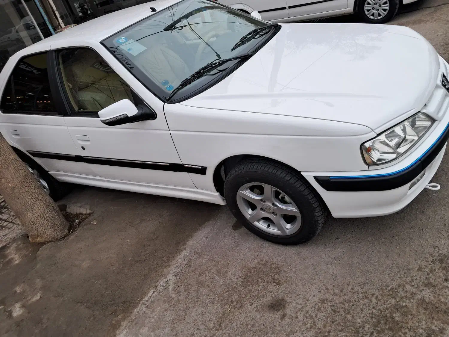 پارس نیمه سفارشی گاز سیمی۴۰۲|خودرو سواری و وانت|تربت‌حیدریه, فرمانداری|دیوار