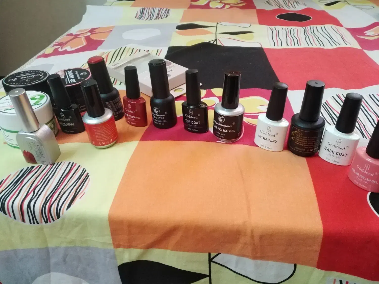 وسایل ناخن مصنوعی|آرایشی، بهداشتی، درمانی|اندیشه, اندیشه فاز ۴|دیوار