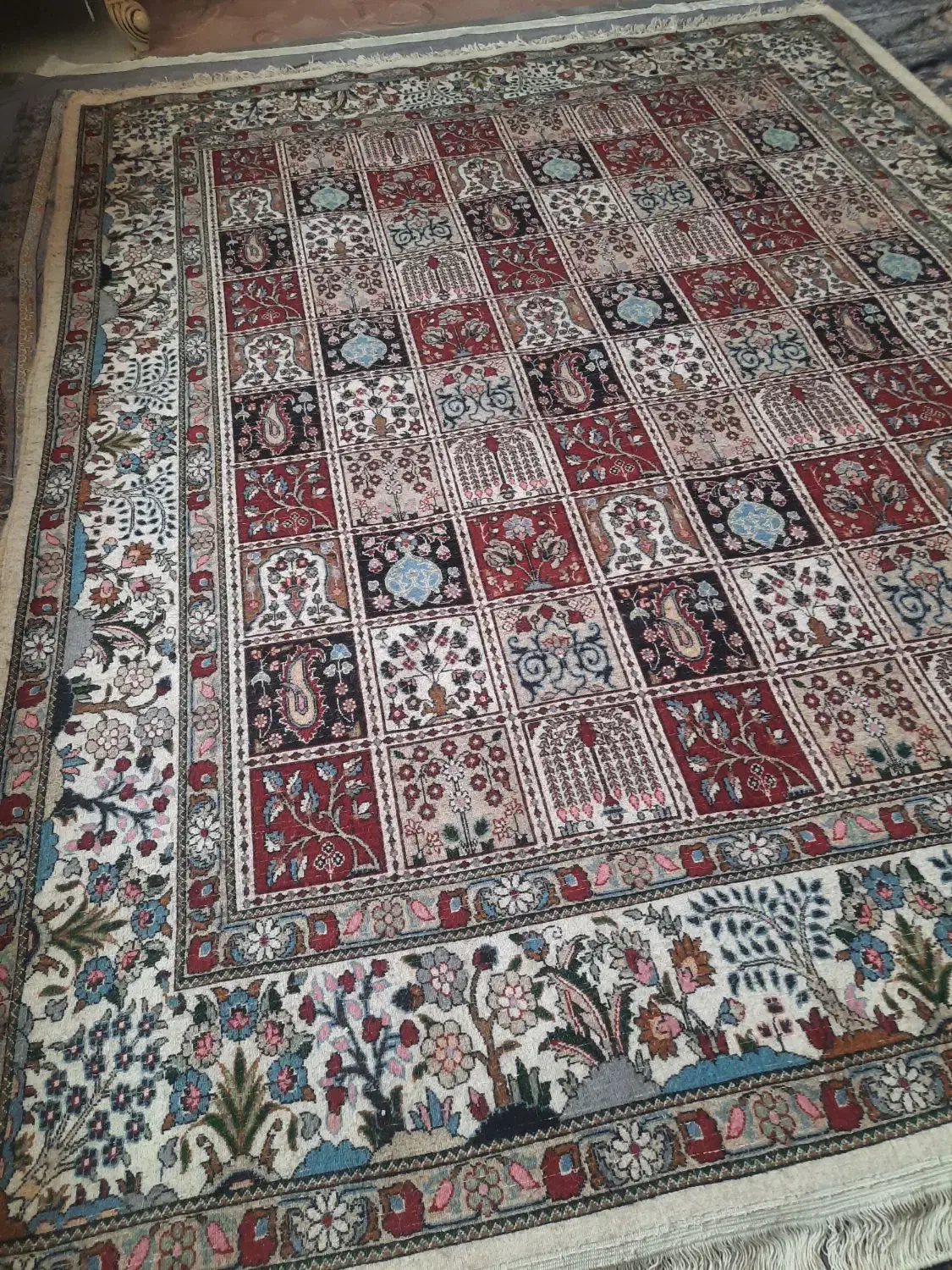 قالی نودستباف خشتی ۵متری ب ابعاد۲در۲و۵۰|فرش|قم, زنبیل آباد|دیوار