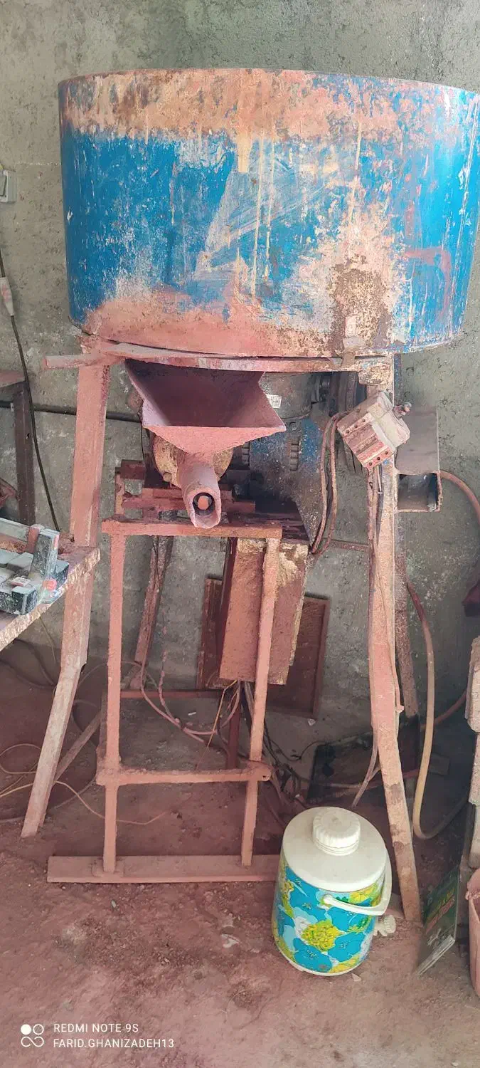 کارگاه موزاییک سازی|ماشینآلات صنعتی|شبستر, |دیوار