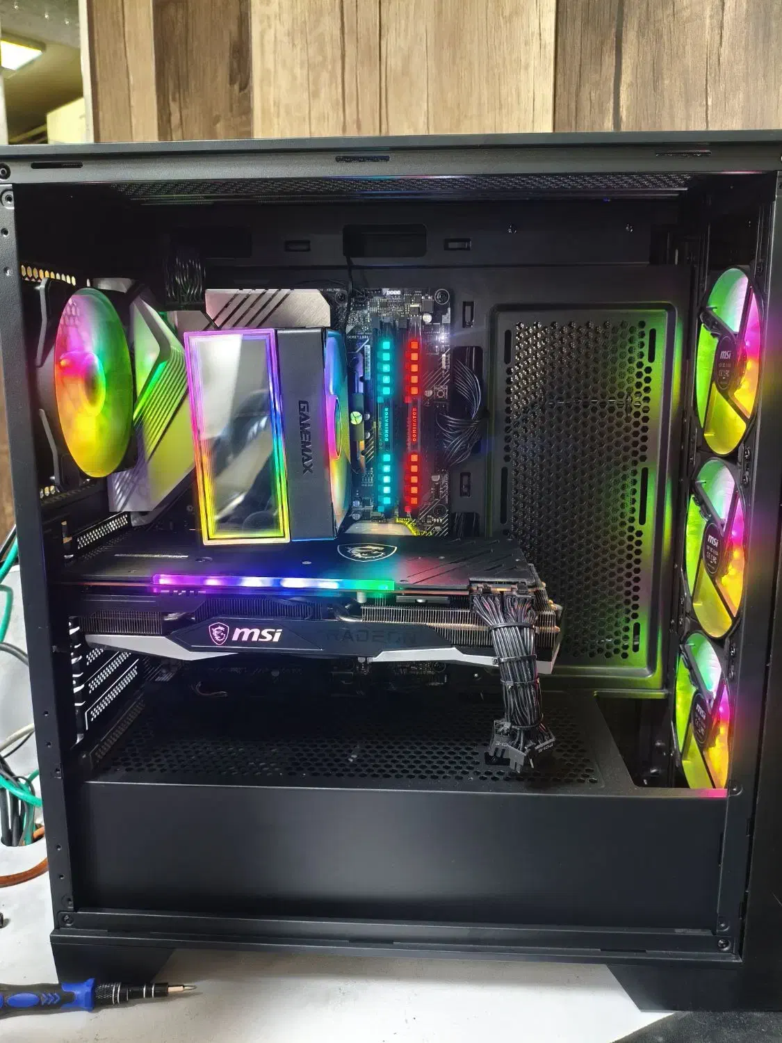 کیس گیمینگ Ryzen 7 5800x با گرافیک RX 6800|رایانه رومیزی|تهران, فلسطین (میدان انقلاب)|دیوار