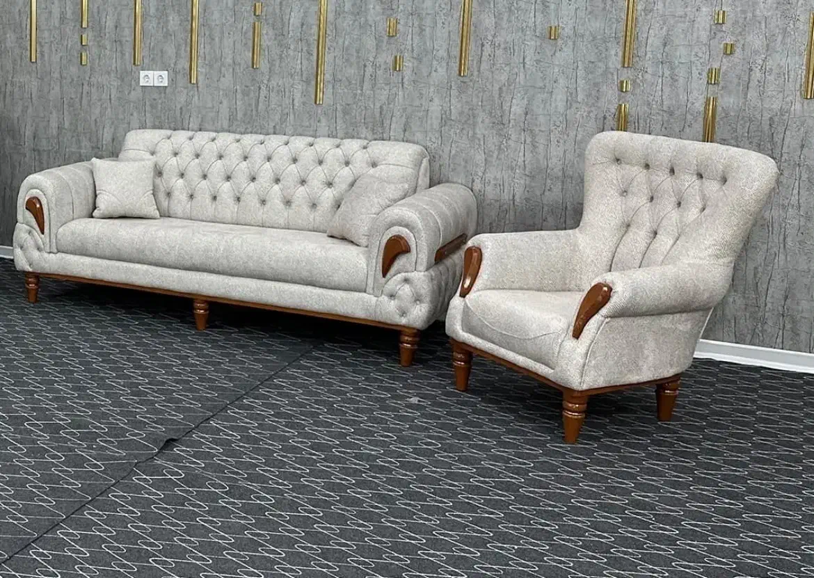 مبل کهنتوبیارمبل چستر اشکی ببر12 ماهه بدون سود|مبلمان خانگی و میز عسلی|رشت, یخسازی|دیوار