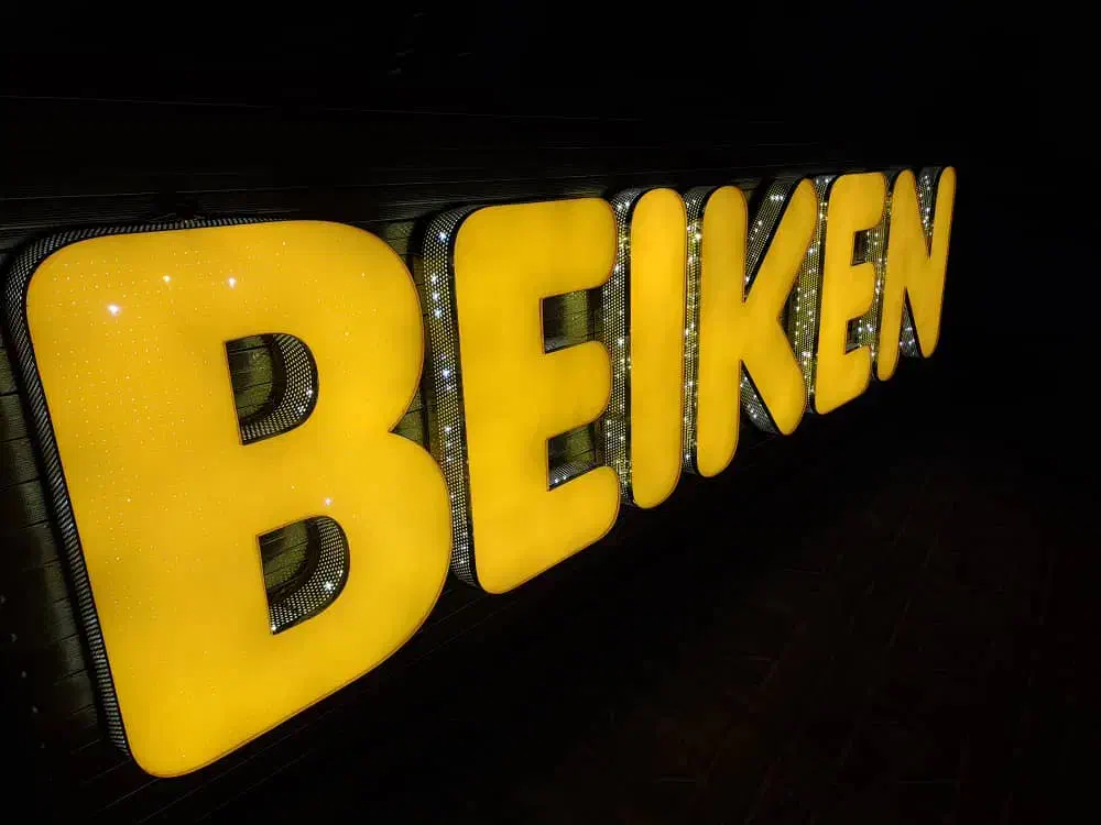 تابلوسازی،نصاب تابلو،تابلوساز،حروف برجسته،بنر|خدمات پیشه و مهارت|شیراز, ریشمک|دیوار