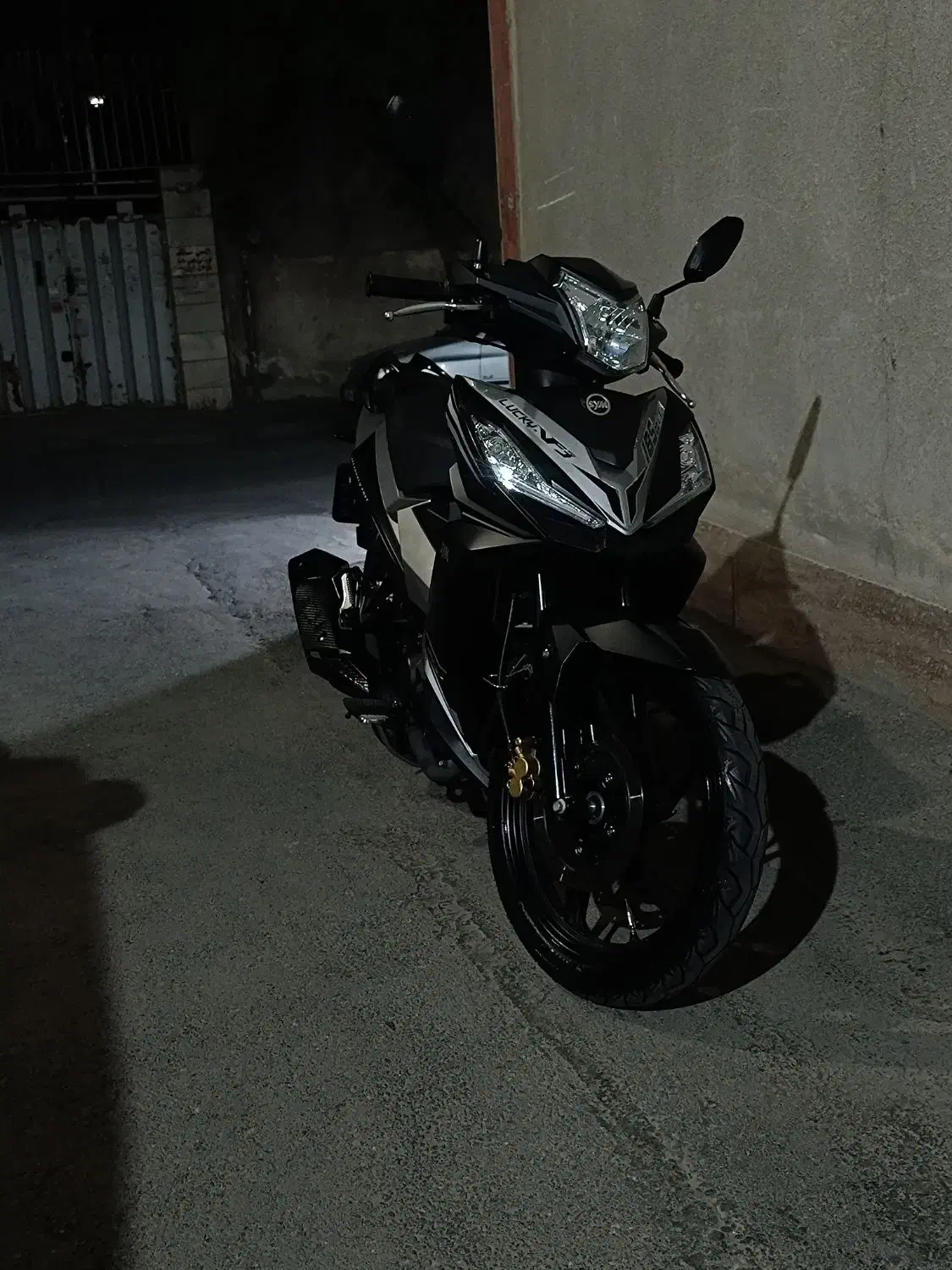 لاکی 185 مدل 1402|موتورسیکلت|مشهد, هفت تیر (نه دره)|دیوار