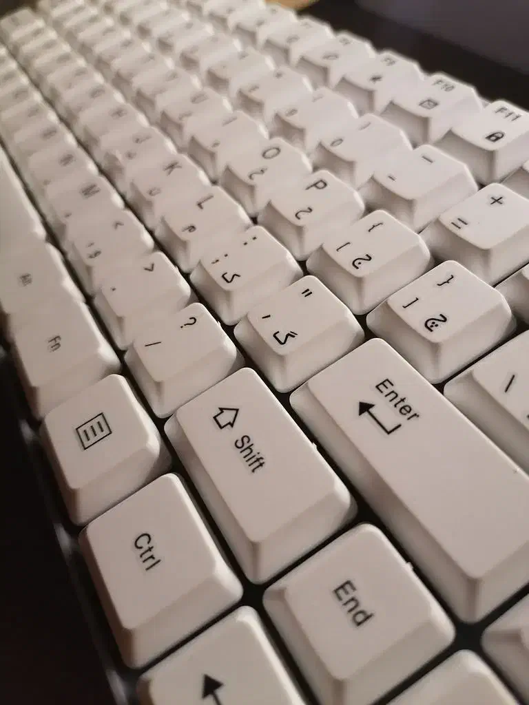 کیبورد و ماوس بی‌سیم بیاند|قطعات و لوازم جانبی رایانه|قم, علی آباد سعدگان|دیوار