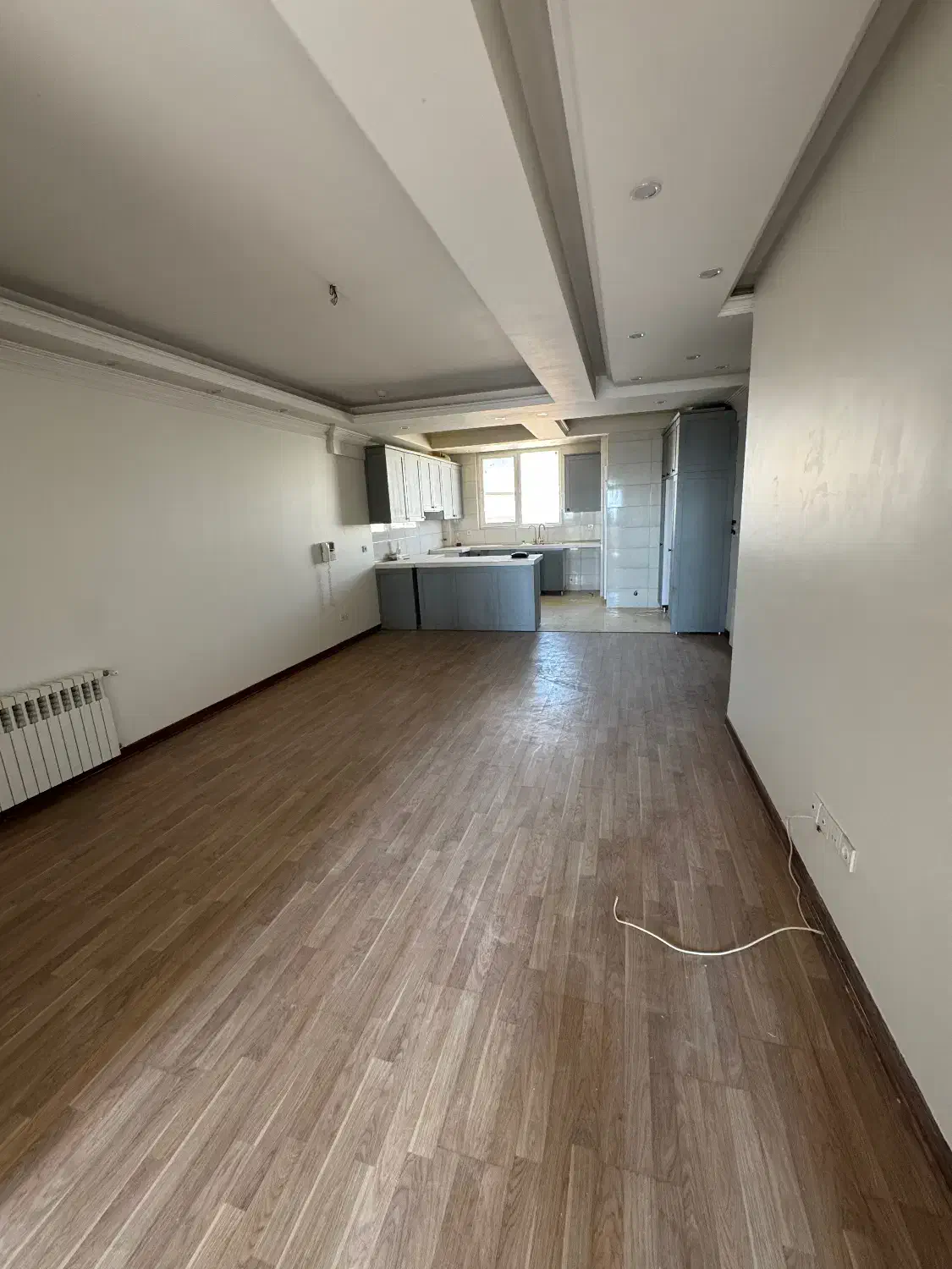 رهن اپارتمان ۸۰ متر ۲خواب فول/قاب میدان۸۹