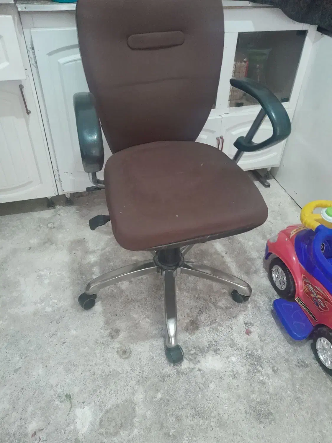 صندلی|صندلی و نیمکت|ارومیه, |دیوار