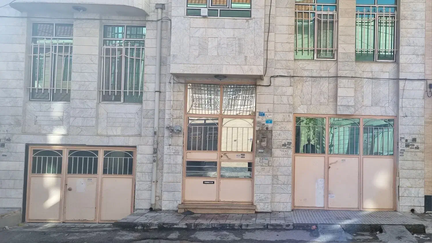 خانه ویلائی200متری جنوبی الهیه فروش،تهاتر با22بهمن|فروش خانه و ویلا|کرمانشاه, |دیوار