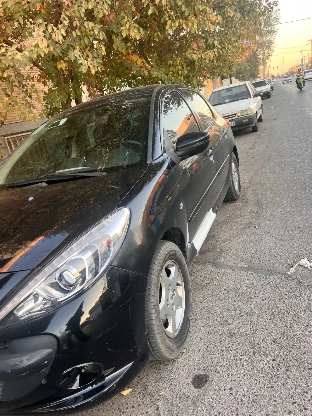 207 اتومات سقف شیشه ای|خودرو سواری و وانت|یزد, |دیوار