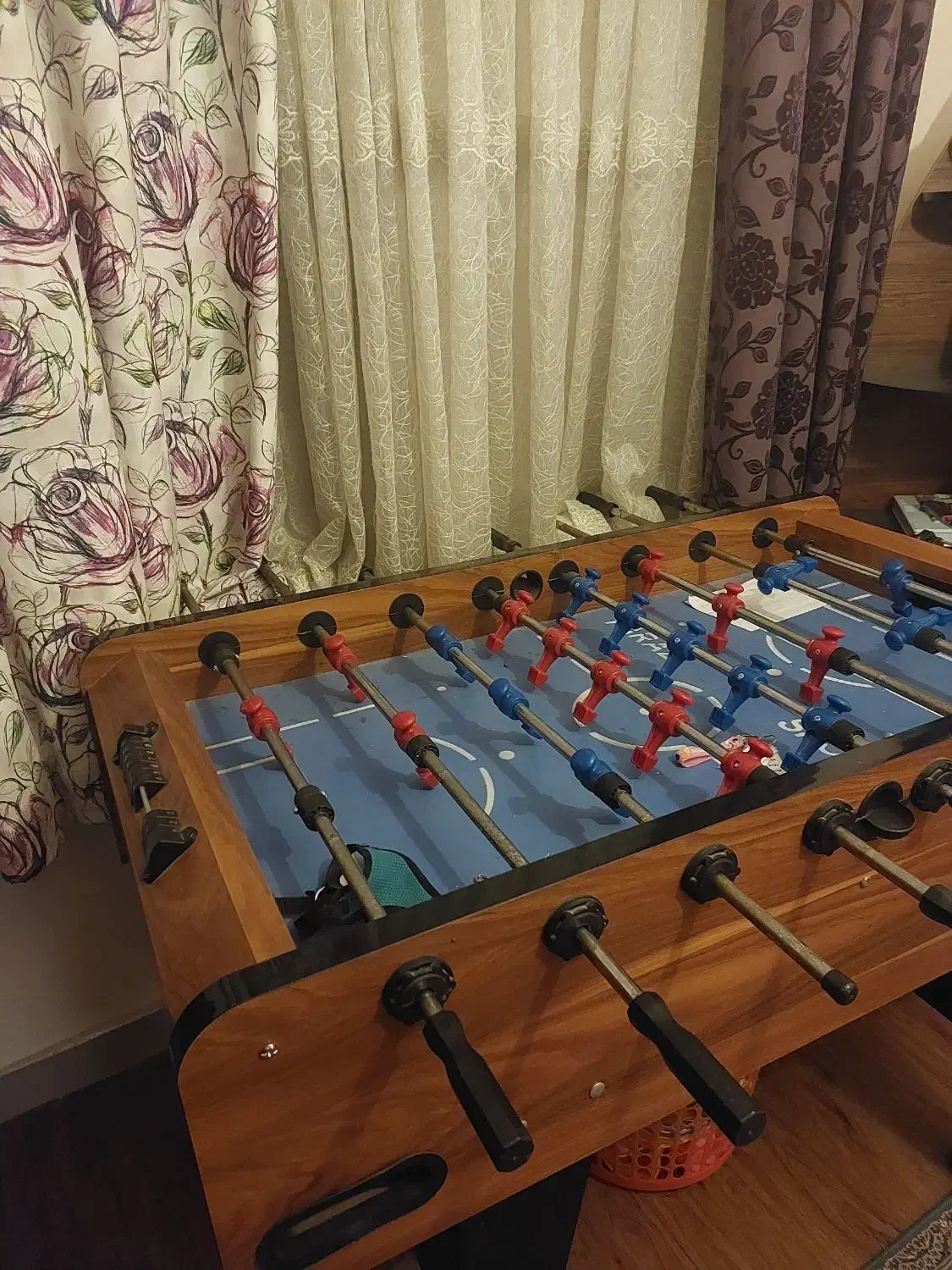 فوتبال دستی|ورزش‌های توپی|دورود, |دیوار