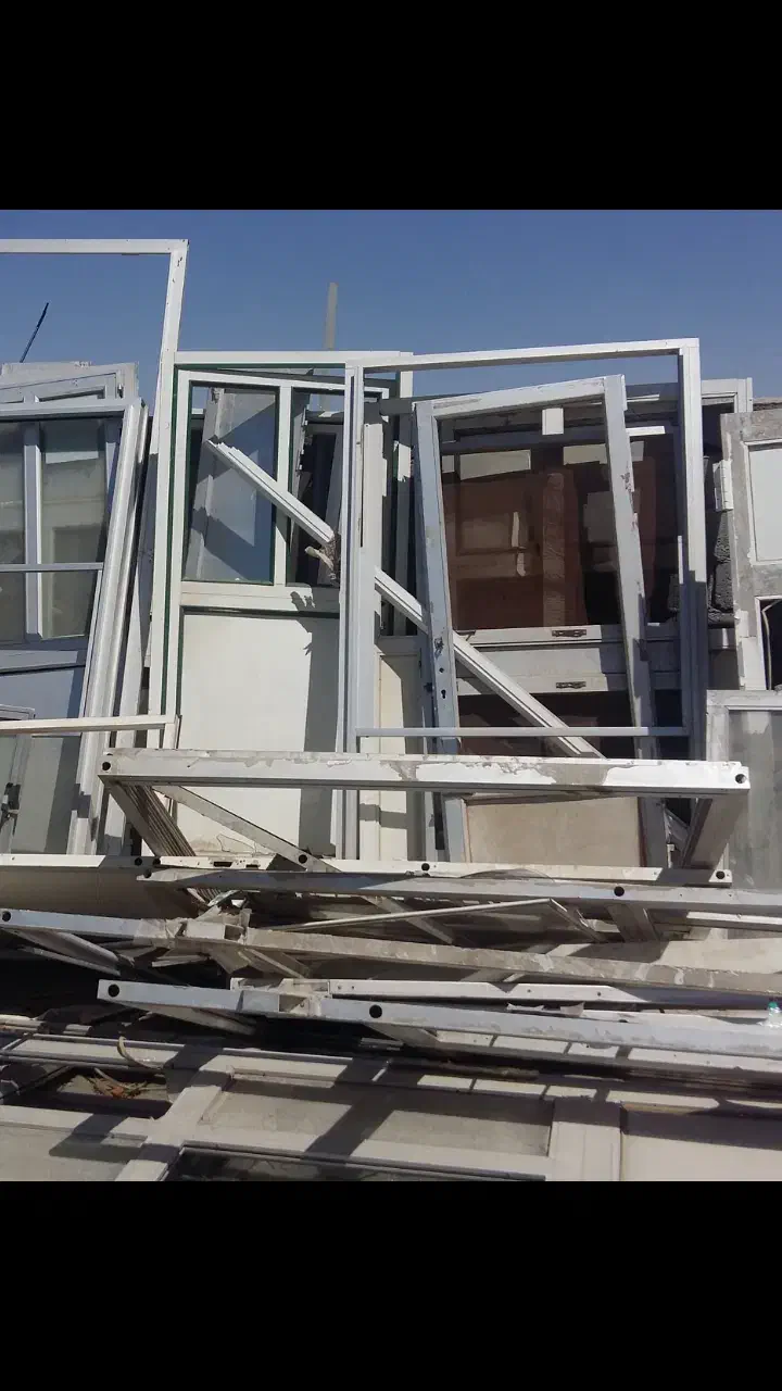 انواع درب و پنجره آلومینیومی آلومینیوم|مصالح و تجهیزات ساختمان|اهواز, زیتون کارمندی|دیوار