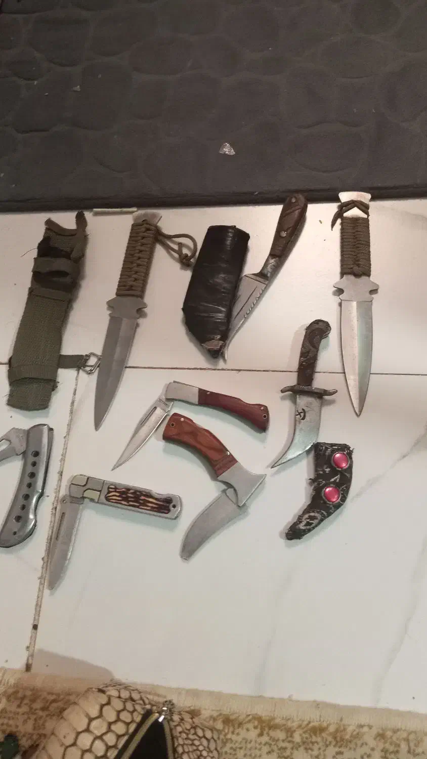 تعدادی چاقونو|کوهنوردی و کمپینگ|نیشابور, مازول|دیوار