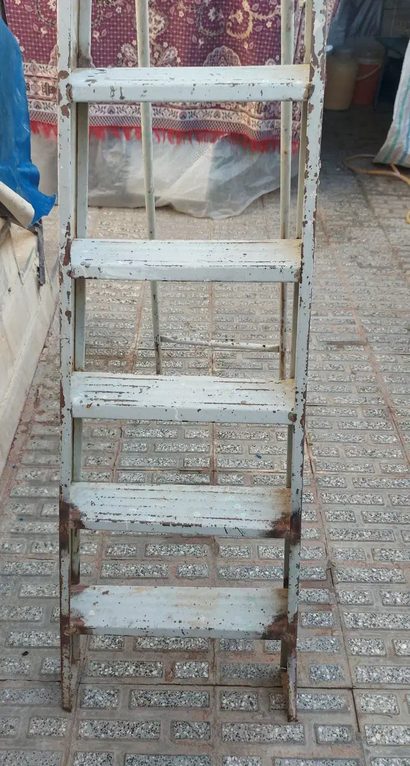 نردبان آهنی|ابزارآلات|ملایر, |دیوار