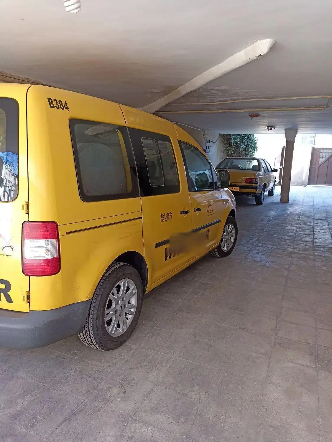 تاکسی فرودگاه امام خمینی|خودرو سواری و وانت|تهران, فلسطین (میدان انقلاب)|دیوار