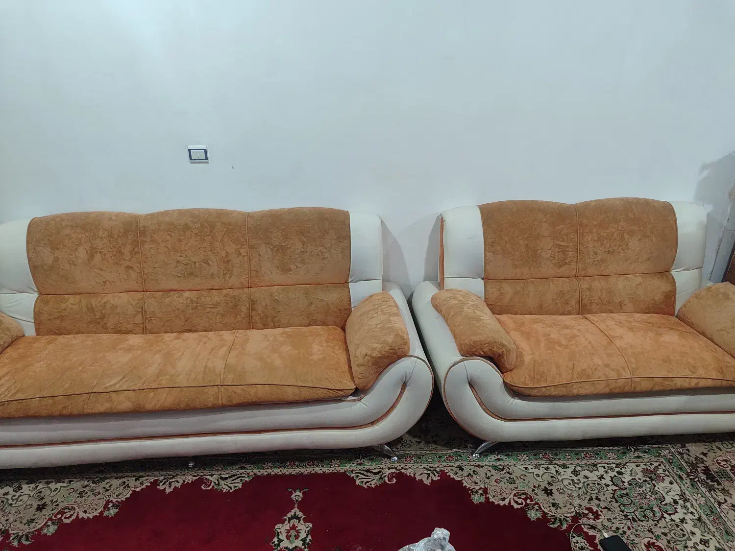 فروش لوازم منزل قیمت مناسب به صورت یک جا و تکی|مبلمان خانگی و میز عسلی|محمودآباد, |دیوار