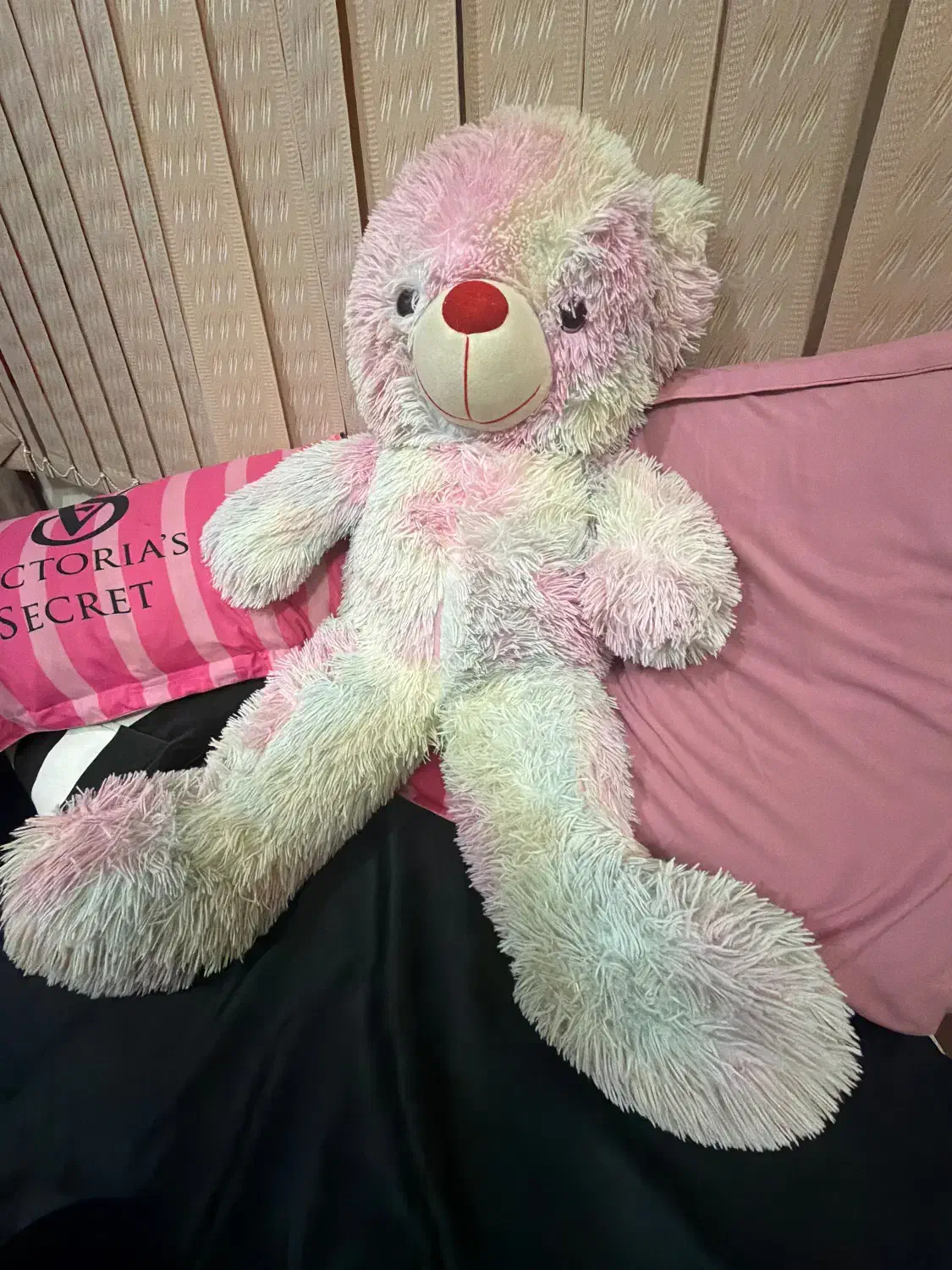 عروسک بزرگ|اسباببازی|شاهینشهر, فردوسی|دیوار