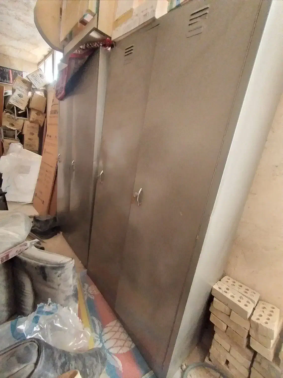 کمد فلزی دودرب لباس ۳عدد صحیح وسالم|جاکفشی، کمد، دراور|همدان, |دیوار