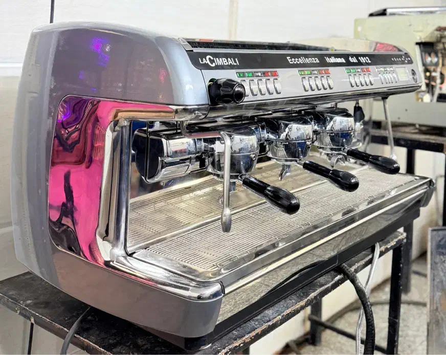 دستگاه اسپرسو ۳ گروپ جیمبالی مدل ام ۳۹ دوساترون|کافیشاپ و رستوران|قم, بنیاد|دیوار