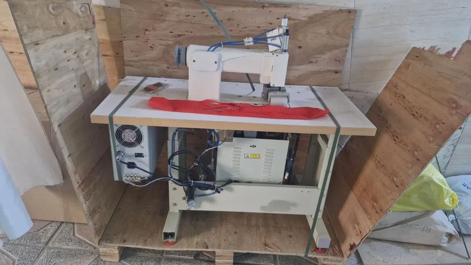 چرخ دوخت التراسونیک|چرخ خیاطی و ریسندگی|تهران, شهرک ولیعصر جنوبی|دیوار