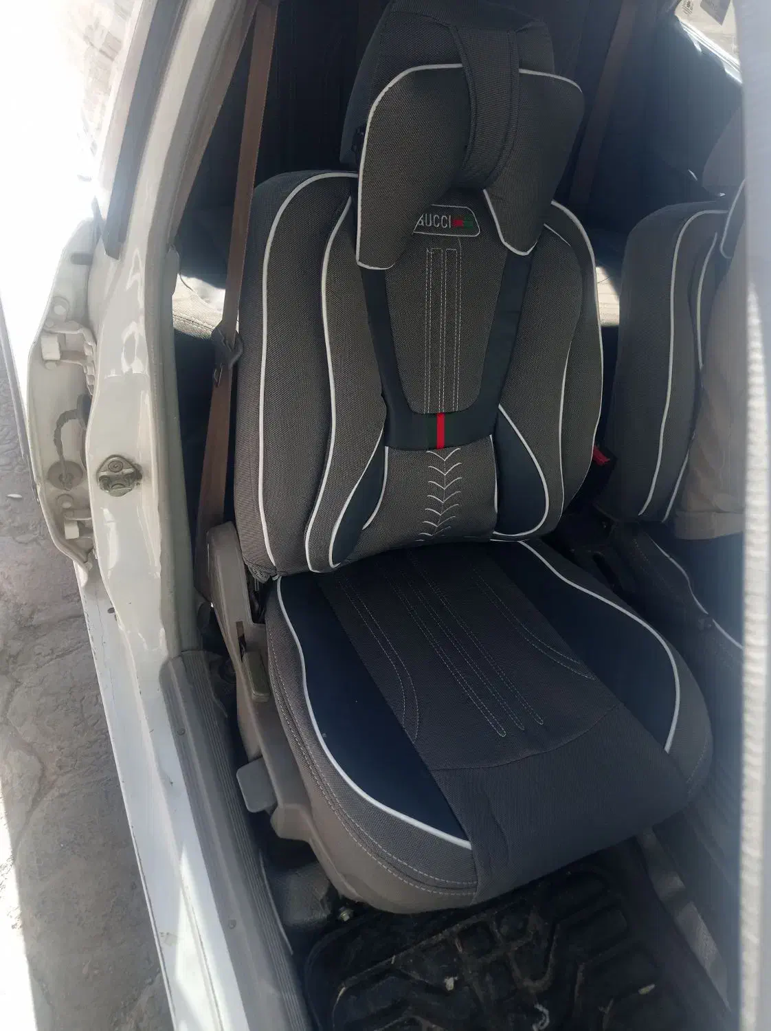 تودوزی اتومبیل و روکش صندلی خودرو با نصب رایگان|قطعات یدکی و لوازم جانبی|سنندج, |دیوار