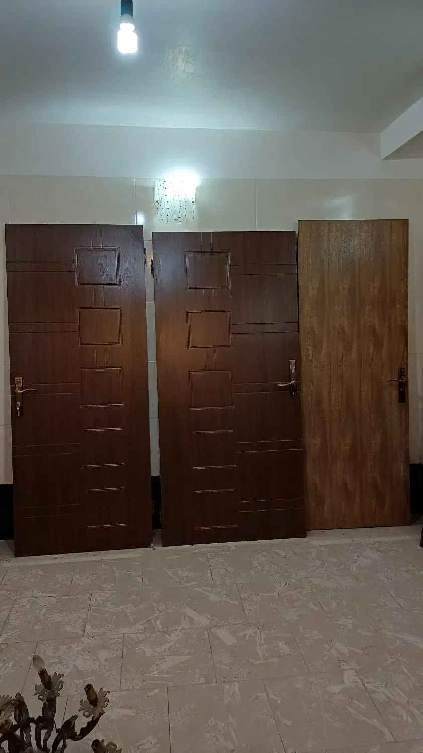 درب چوبی داخل منزل|مصالح و تجهیزات ساختمان|ساری, |دیوار