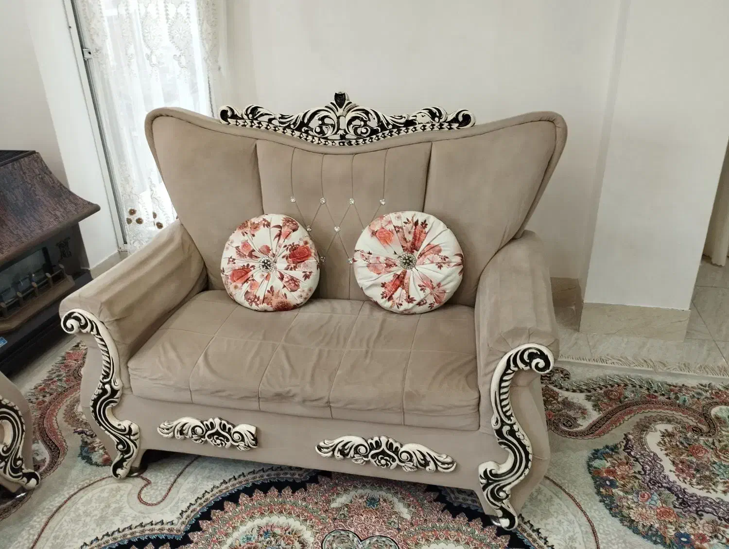 مبل سلطنتی درحد|مبلمان خانگی و میز عسلی|تالش, هشتپر|دیوار