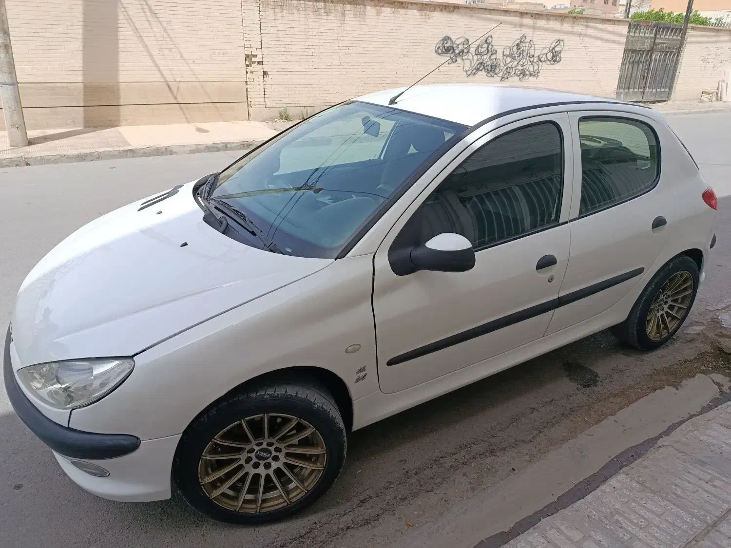 پژو 206تیپ 2مدل 95|خودرو سواری و وانت|شاهین‌شهر, عطار|دیوار