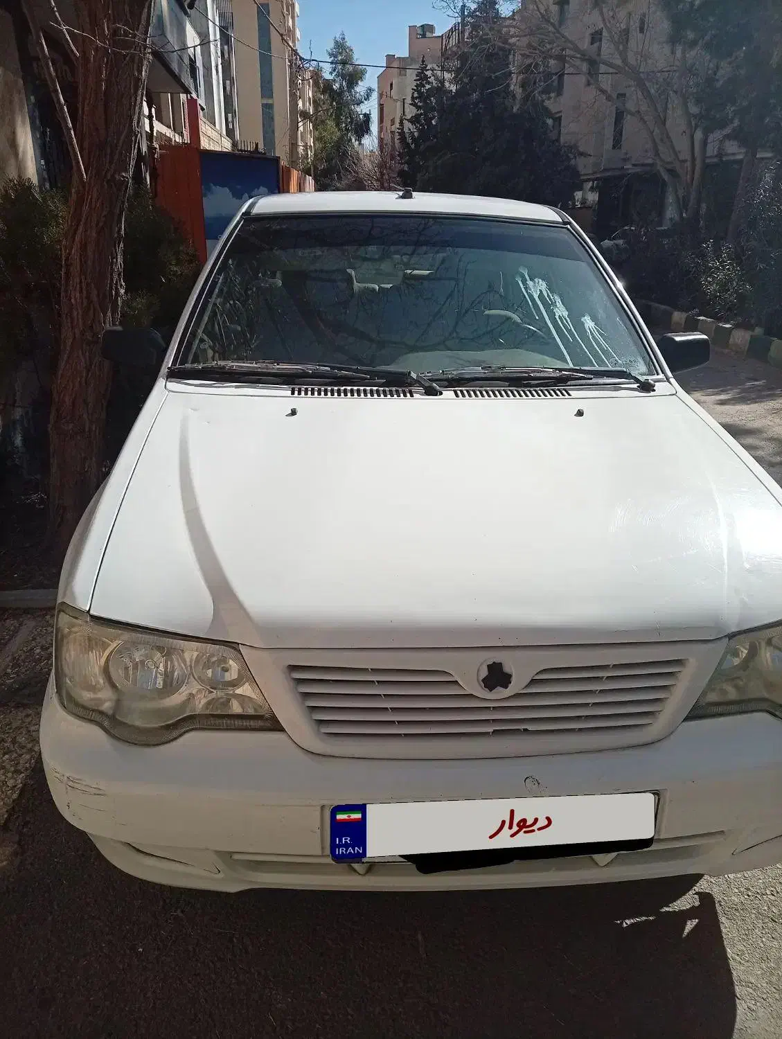 ۱۱۱ مدل ۹۴ بیرنگ|خودرو سواری و وانت|اصفهان, جی شیر|دیوار