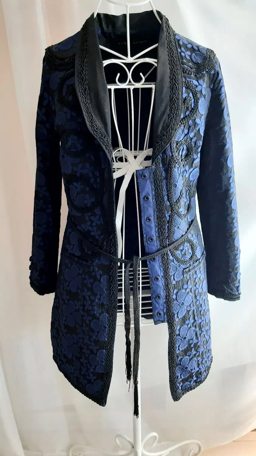 مانتوژاکاردژورنالی ترک|لباس|اصفهان, شفق|دیوار