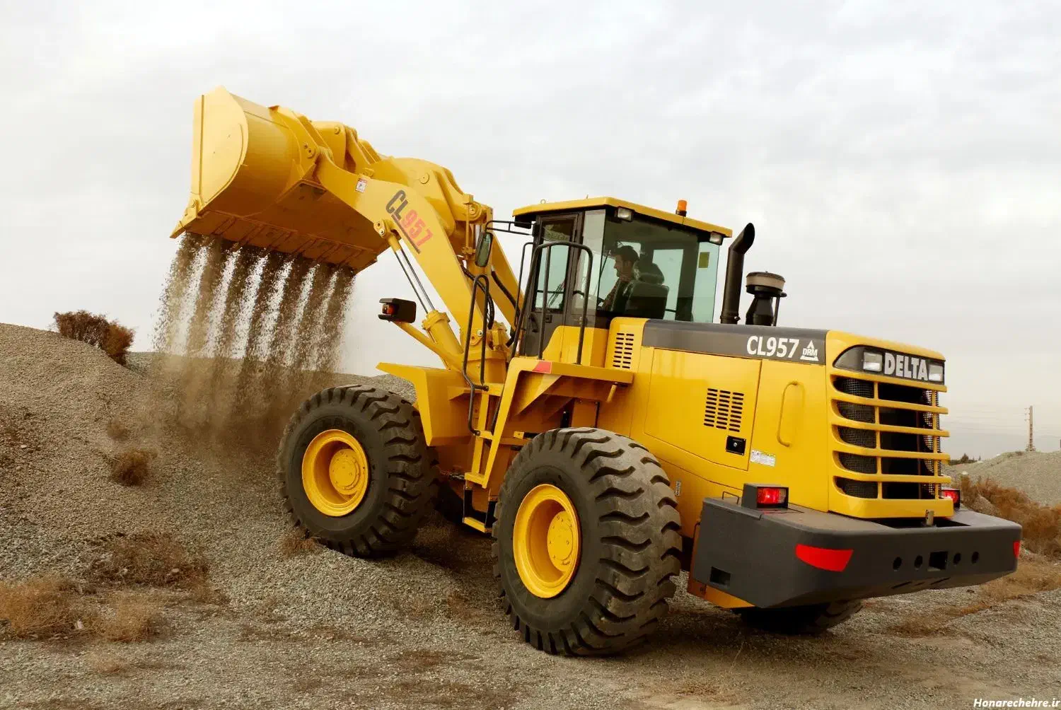 دنبال لودرهستم باقیمت مناسب|خدمات حمل و نقل|خاش, |دیوار