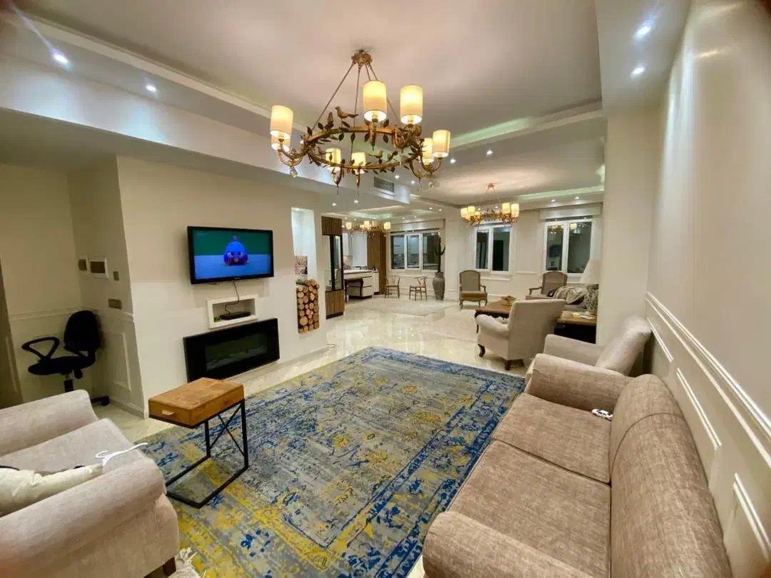 ۱۶۰ متر ۳ خواب / فرمانیه / کامرانیه