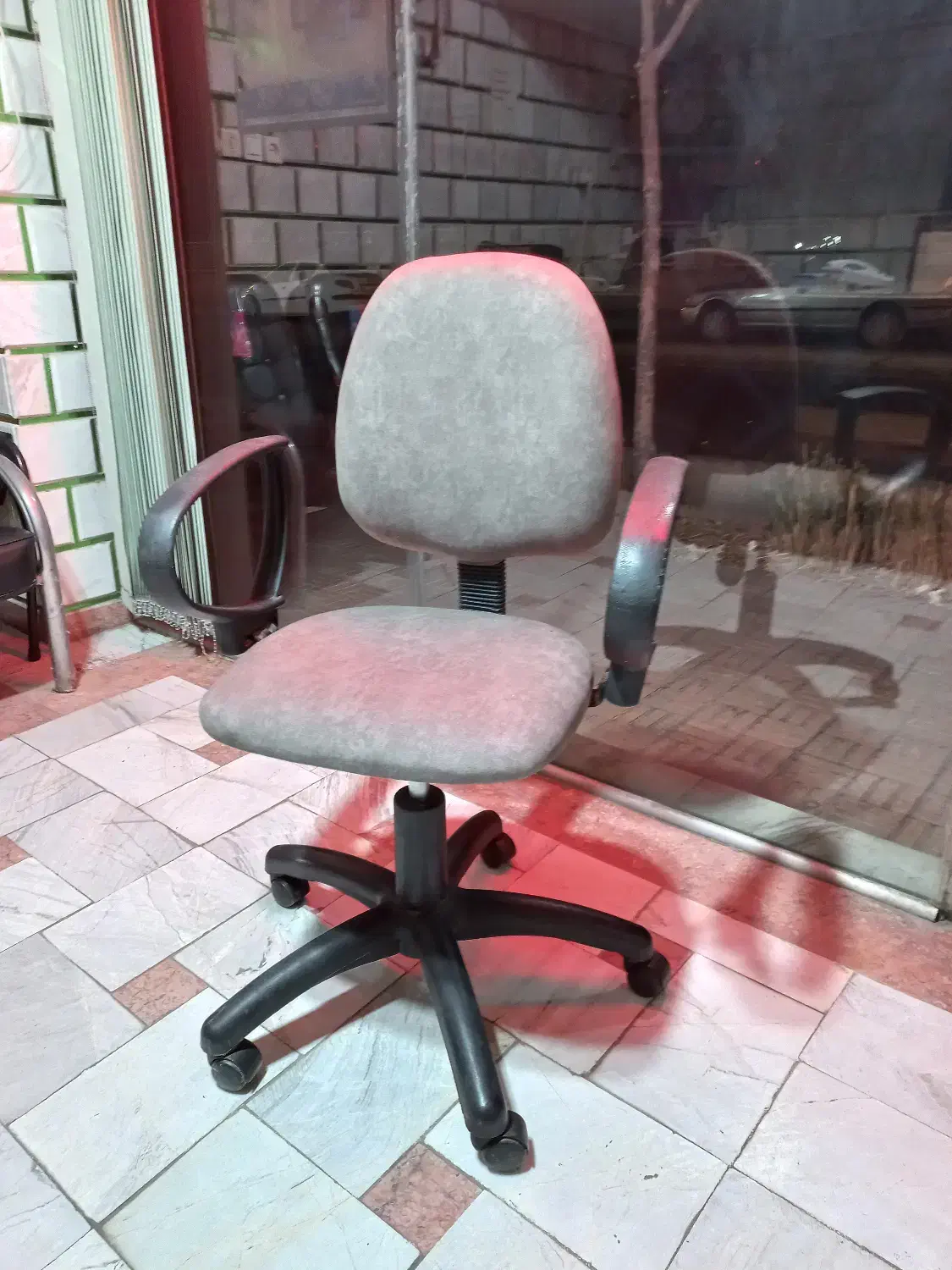 صندلی چرخدار|مبلمان اداری|سمنان, |دیوار