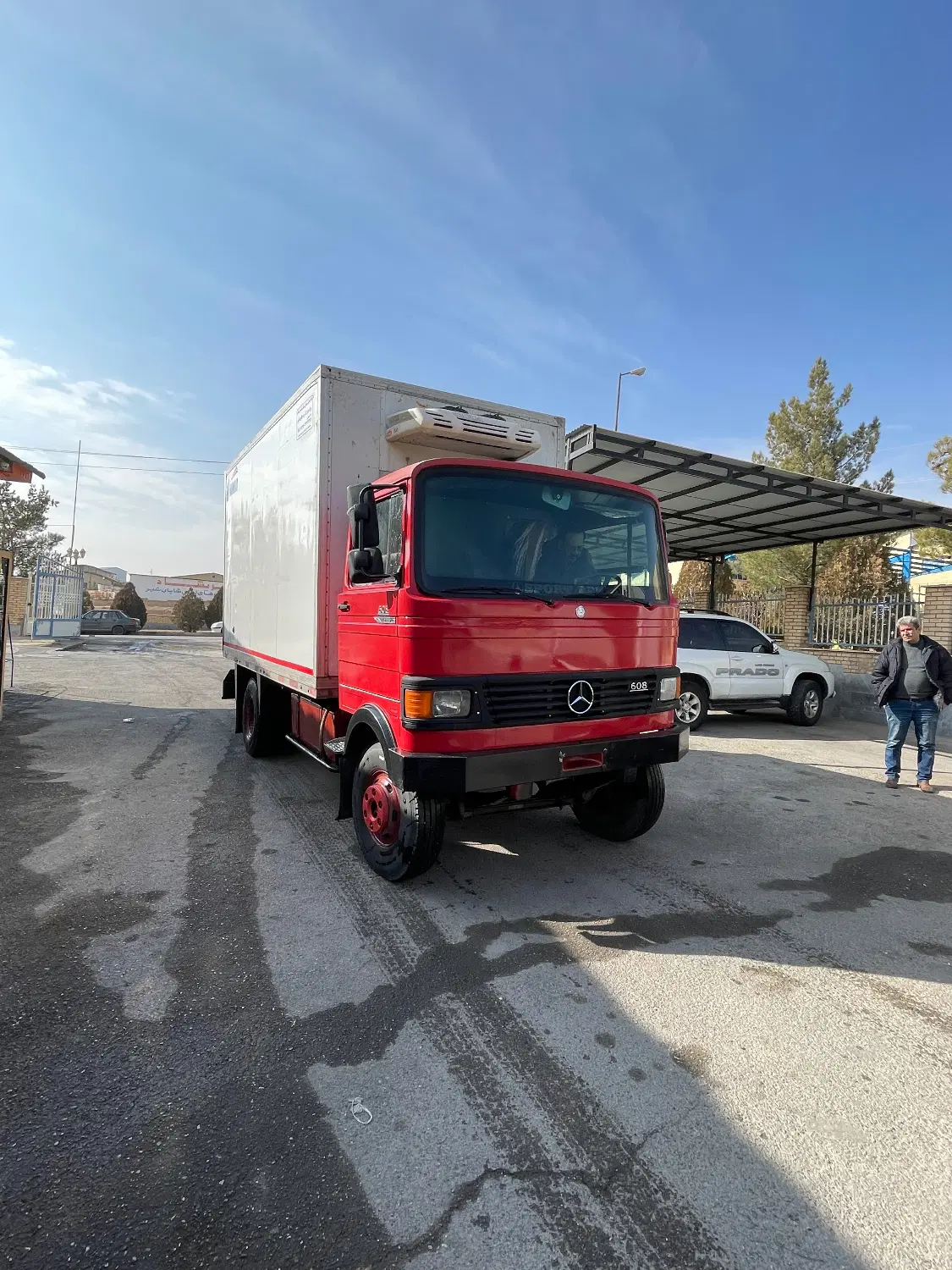 فروش خاور یخچالدار مدل ۱۳۷۹|خودرو سنگین|تهران, راه آهن|دیوار
