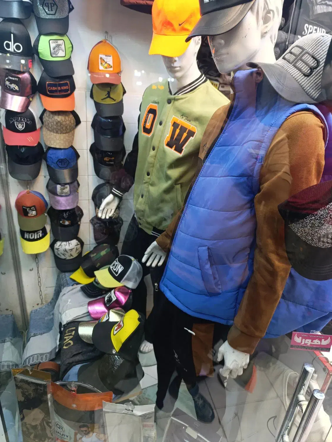 فروش اجناس مغازه زیر قیمت بازار|حراج|کرج, حصارک پایین|دیوار