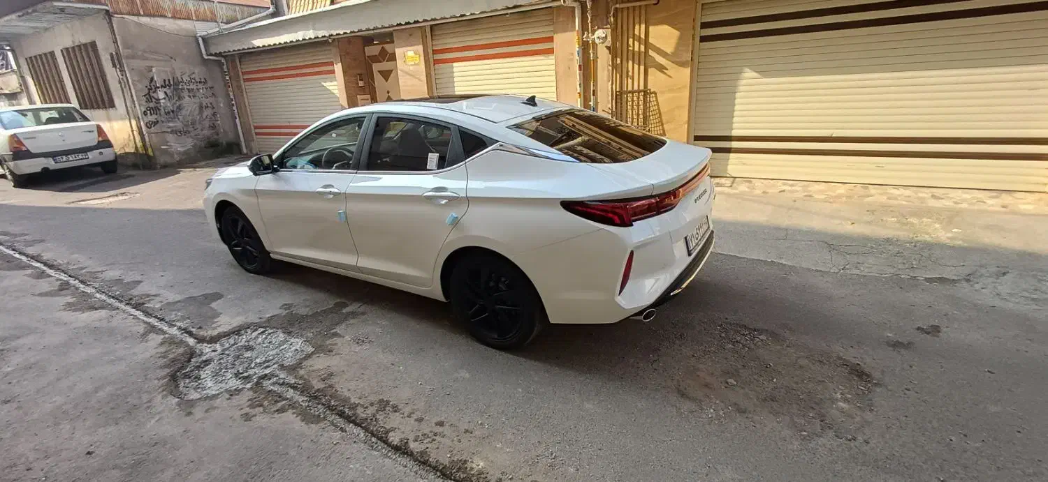 کی ام سی j7 مدل ۱۴۰۴ صفر خشک|خودرو سواری و وانت|رشت, فلسطین|دیوار