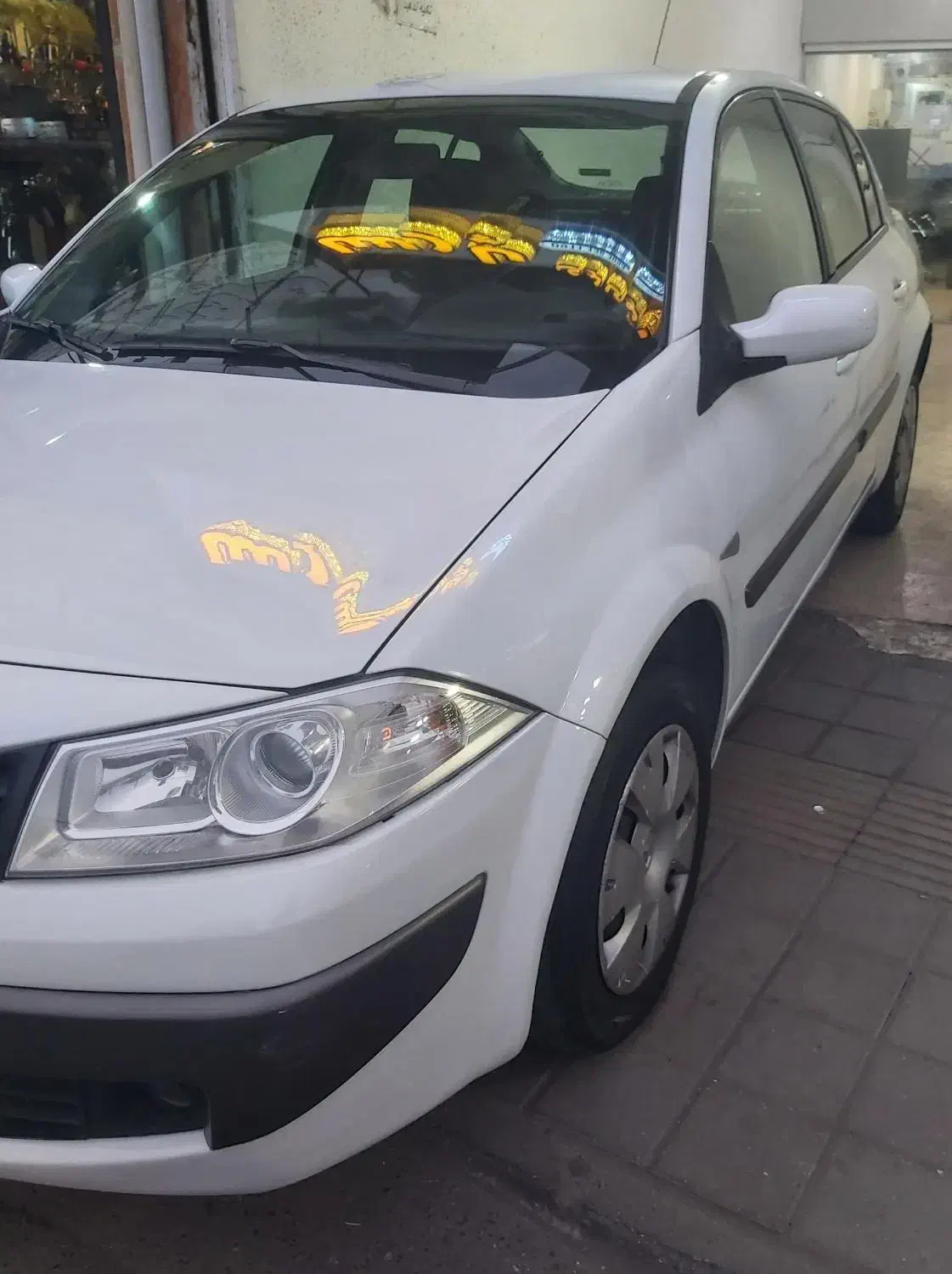 رنو مگان 1600|خودرو سواری و وانت|رشت, یخسازی|دیوار