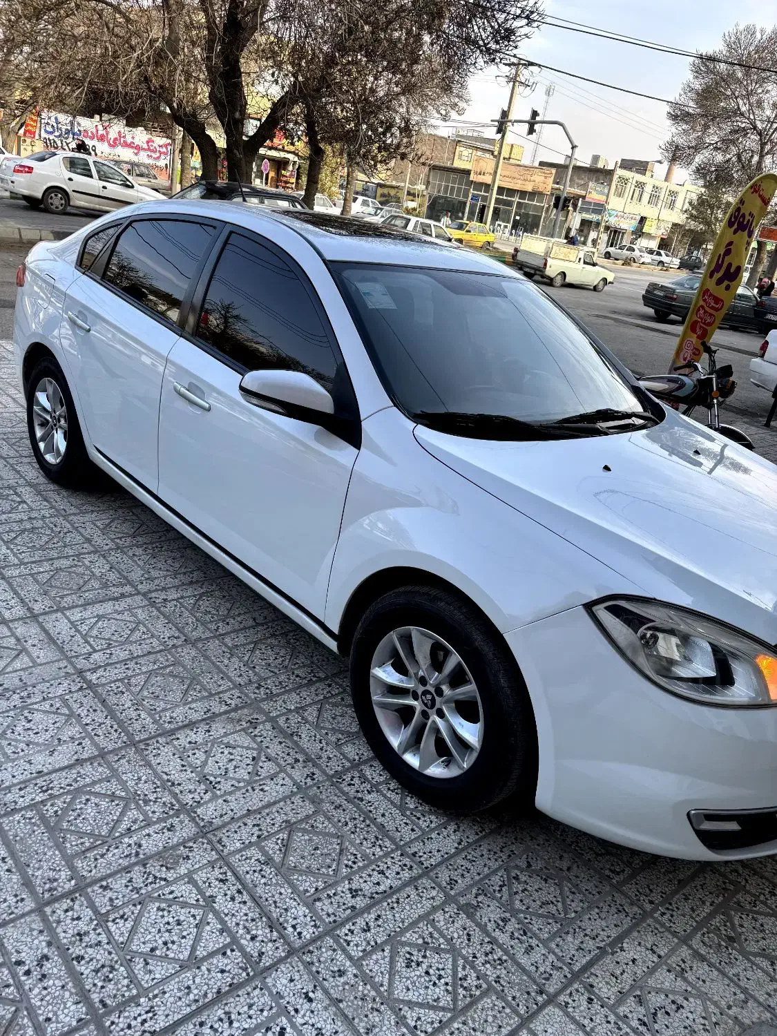 برلیانس مدل ۹۷ اتوماتیک h330|خودرو سواری و وانت|مشهد, حجت|دیوار