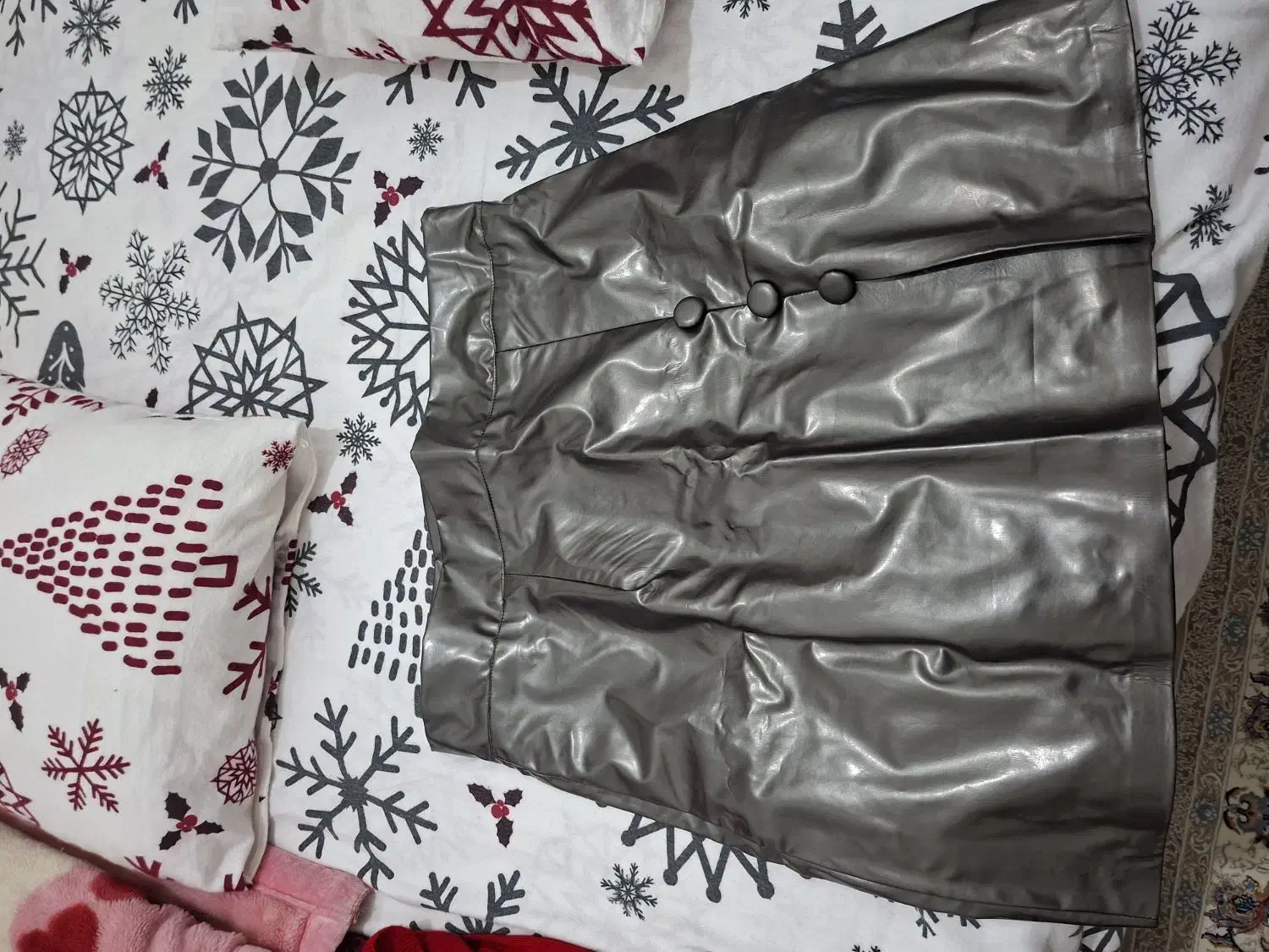 دامن کوتاه|لباس|ساری, |دیوار