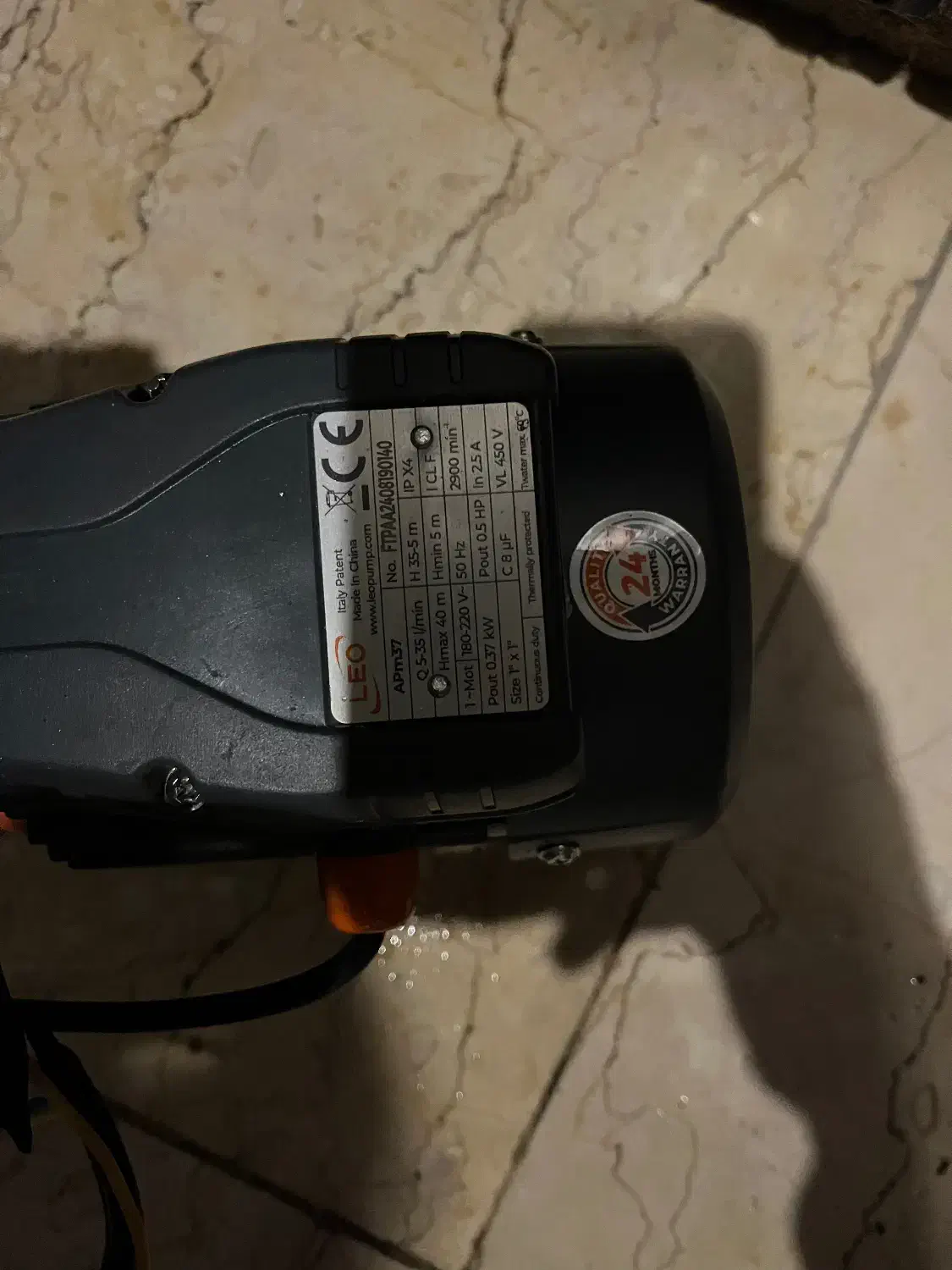 پمپ نیم اسب خانگی لئو با ست کنترل|ماشین‌آلات صنعتی|تهران, هروی|دیوار