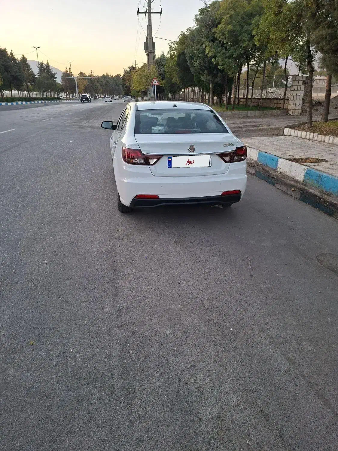 شاهین اتوماتیک مدل ۴۰۳ سانرف فول|خودرو سواری و وانت|کرمانشاه, |دیوار