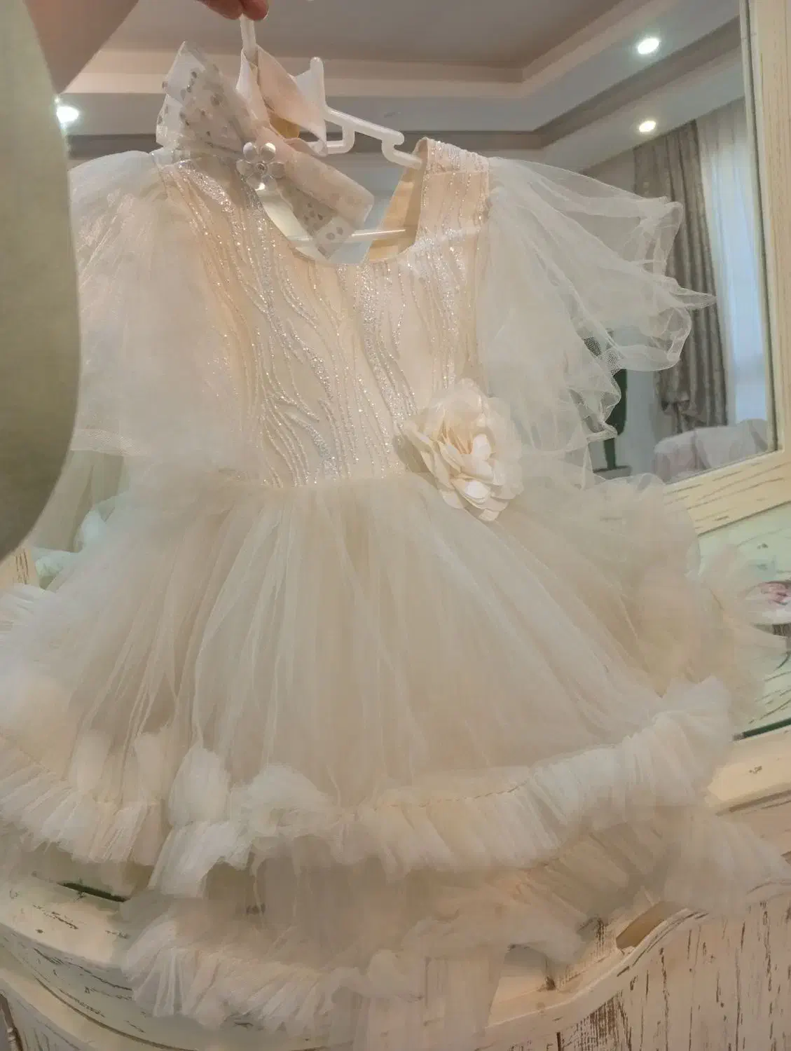 حراج لباس بچگانه و زنانه کت لباس عروس پیراهن|حراج|شهریار, کهنز|دیوار