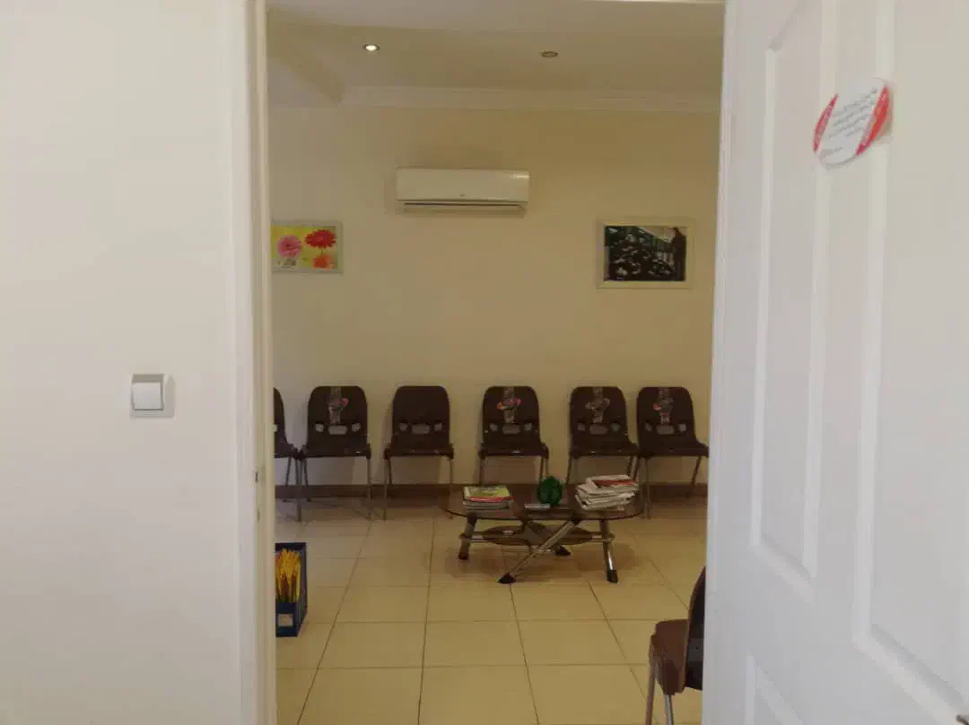 اجاره واحد تجاری ۲ خواب در چهارراه گلسار|اجارهٔ دفتر کار، اتاق اداری، مطب|رشت, سعدی (تختی)|دیوار