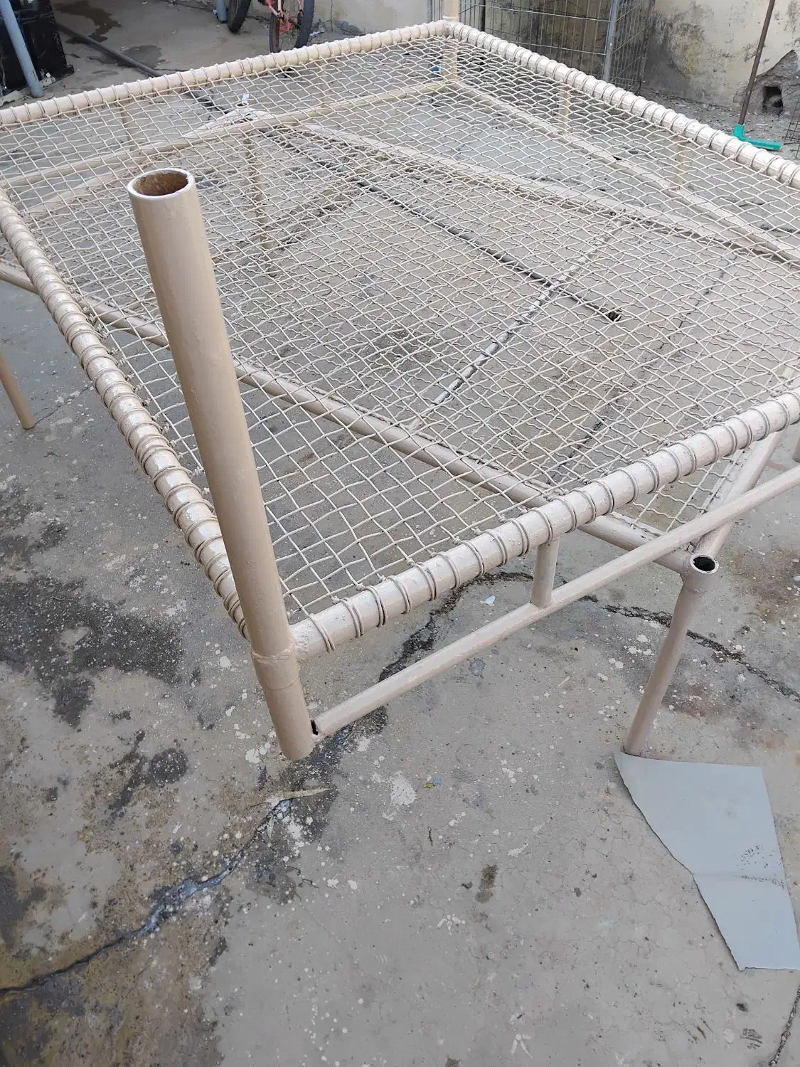 تخت سیمی|تخت و سرویس خواب|مسجد سلیمان, |دیوار