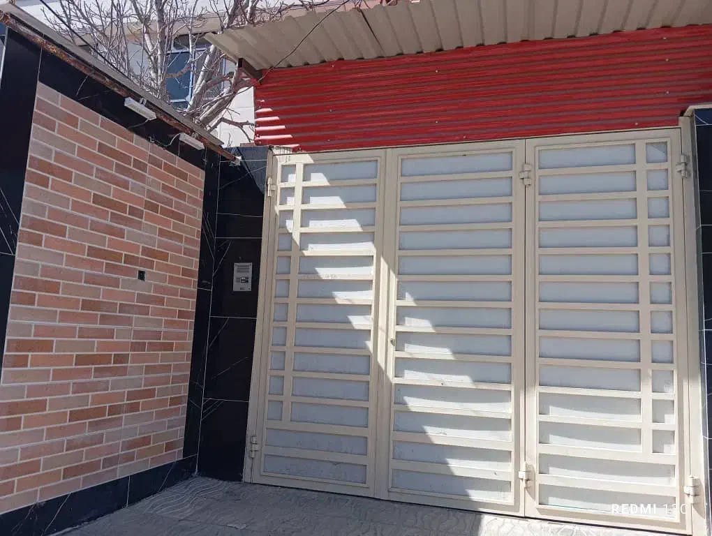 رهن و اجاره فروشگاه ۱۳۱متری در بهترین لوکیشن|اجارهٔ مغازه و غرفه|مرودشت, ابوذر شمالی|دیوار